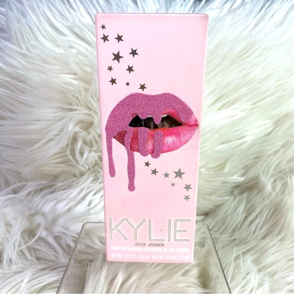 KYLIE COSMETICS Birthday Edition Matte Lip Kit - Twenty